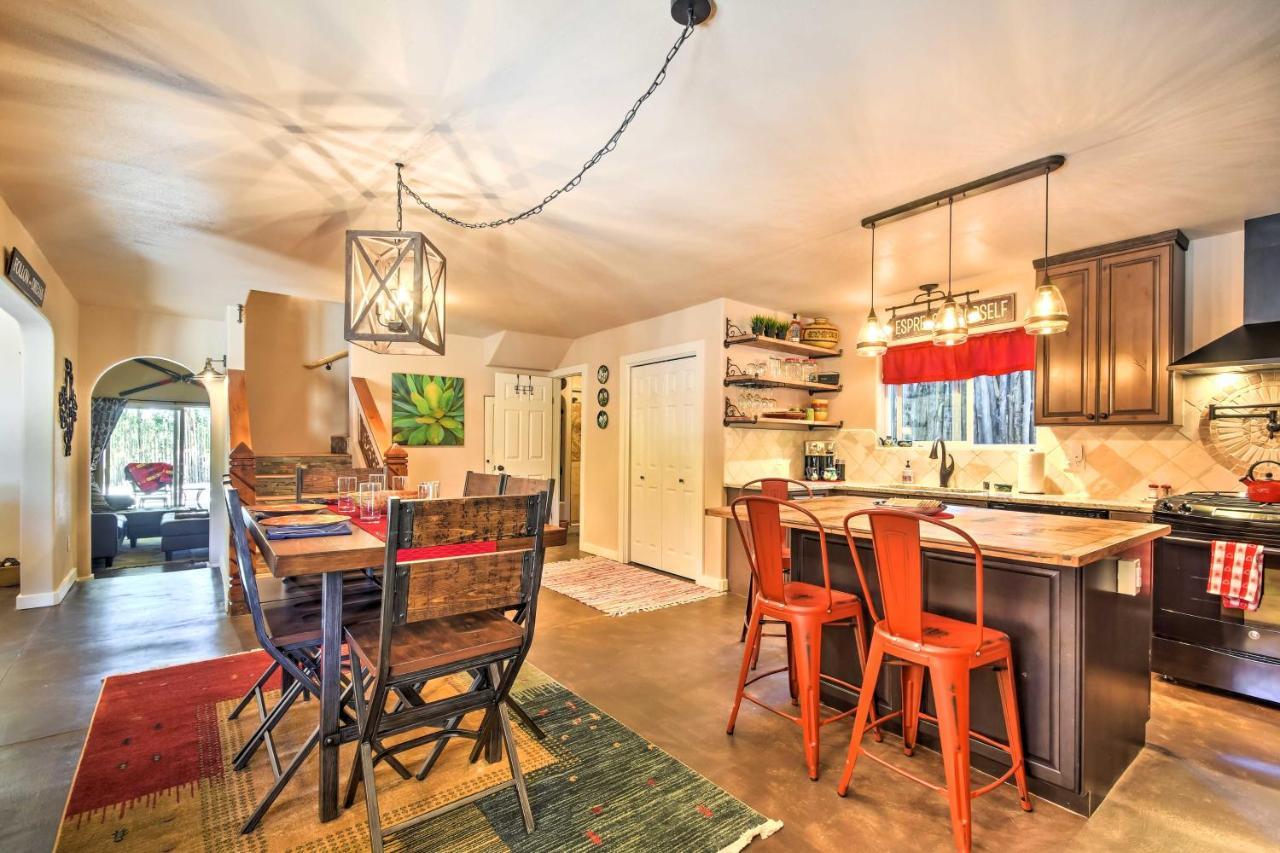 Cozy Home With Media Room Short Walk To Taos Plaza! Extérieur photo