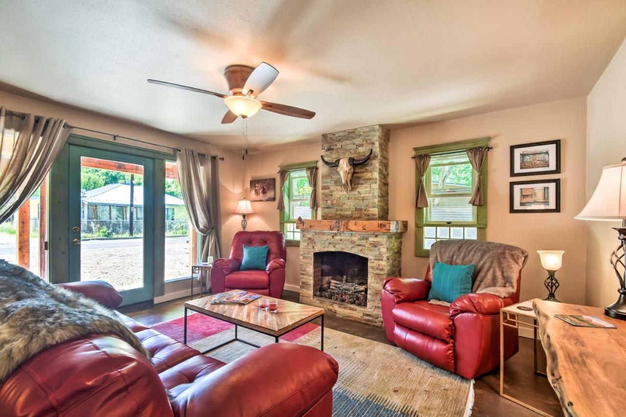 Cozy Home With Media Room Short Walk To Taos Plaza! Extérieur photo